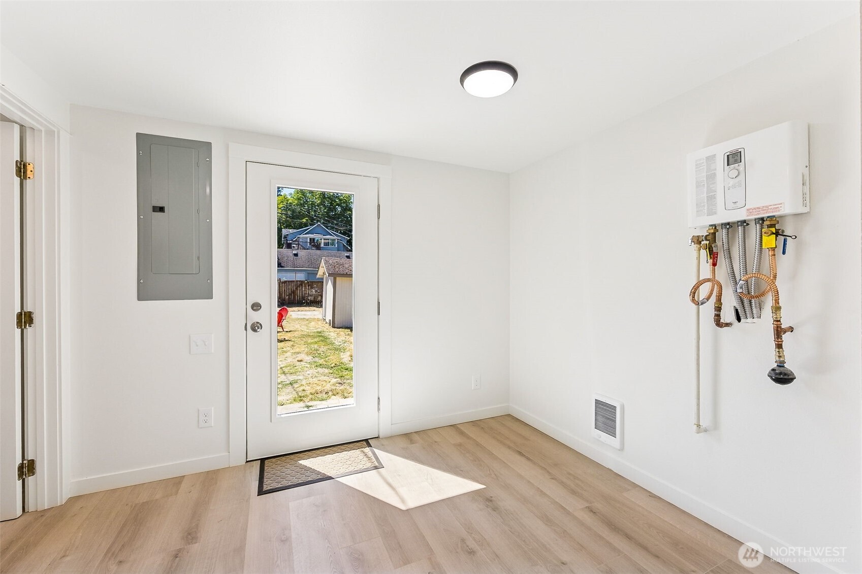 930 S M Street , Tacoma, WA 98405