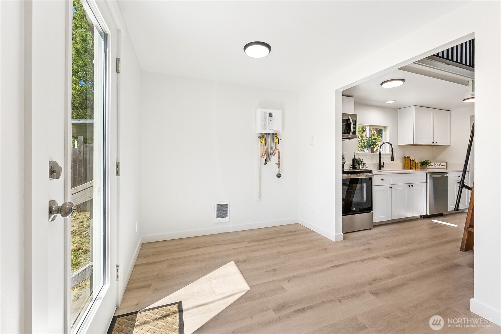 930 S M Street , Tacoma, WA 98405