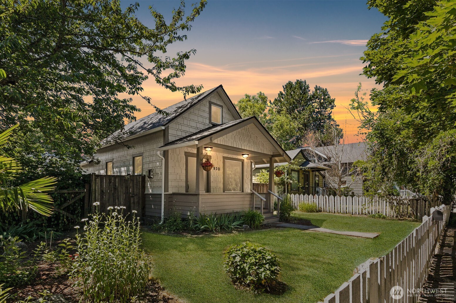 930 S M Street , Tacoma, WA 98405