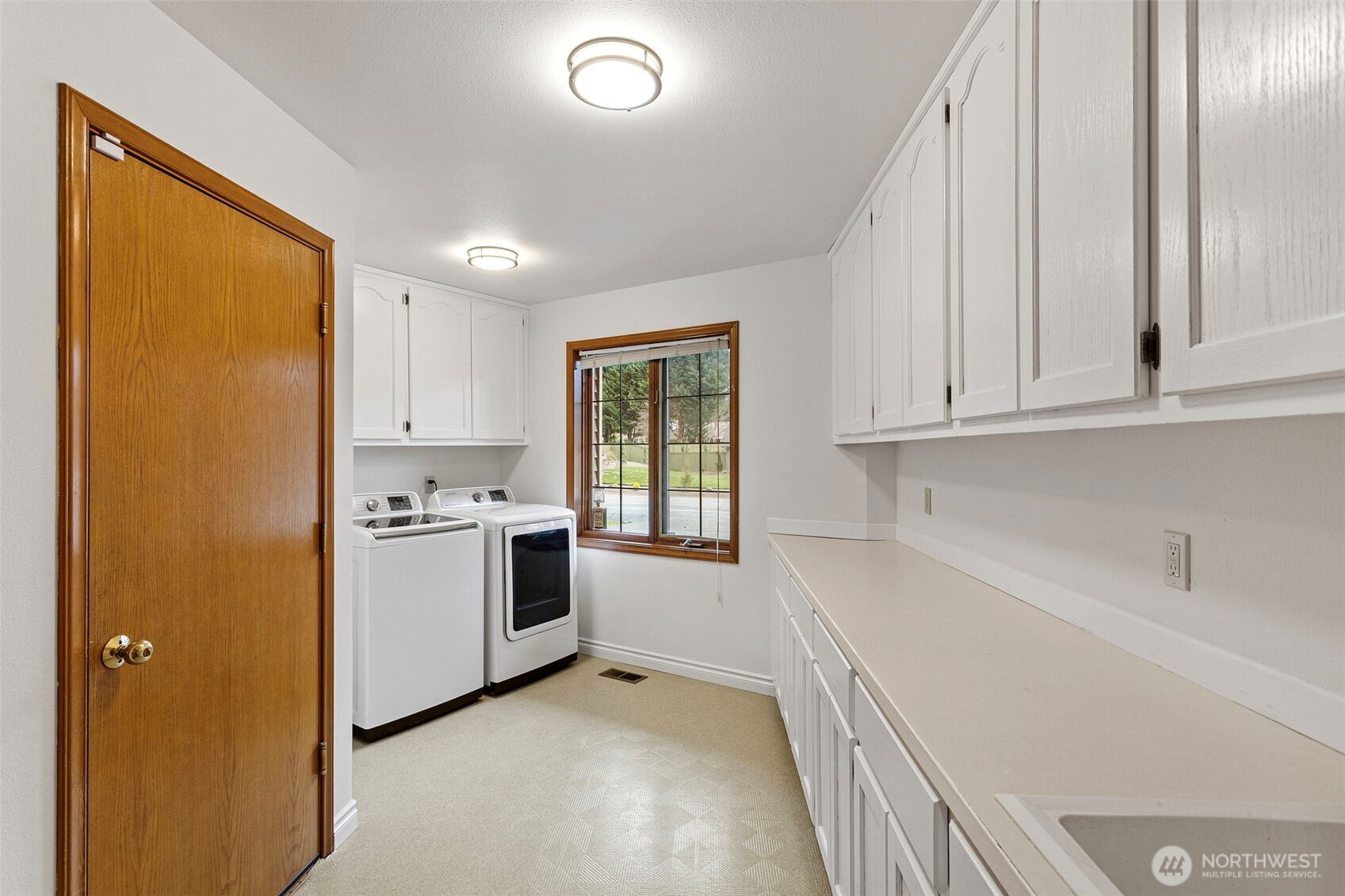 18632 29th Avenue SE, Bothell, WA 98012