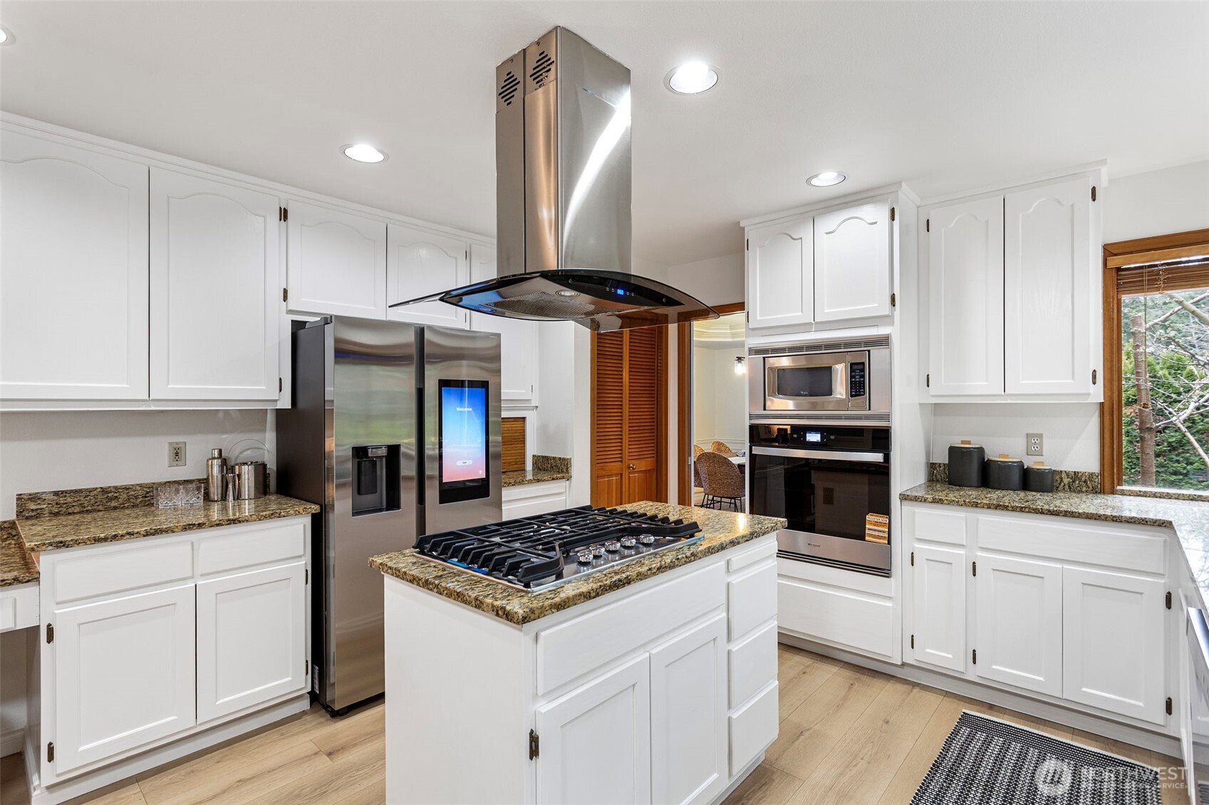 18632 29th Avenue SE, Bothell, WA 98012