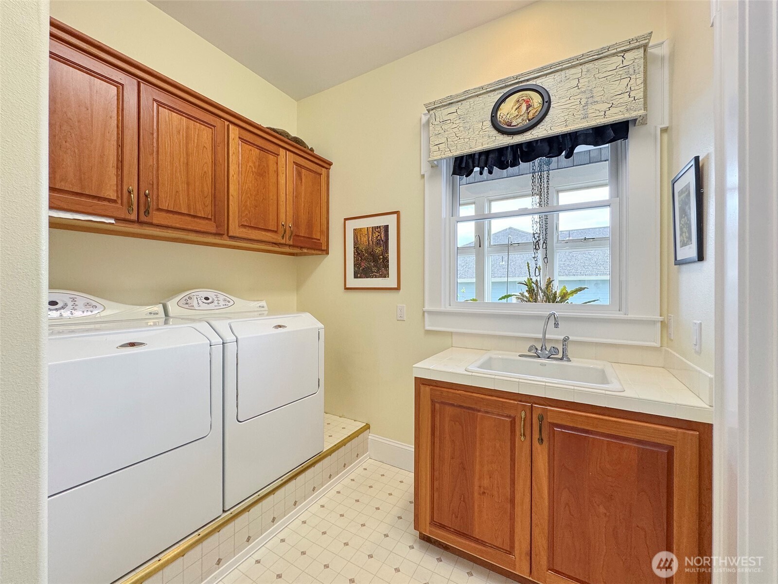 103 E Seashore Lane , Sequim, WA 98382