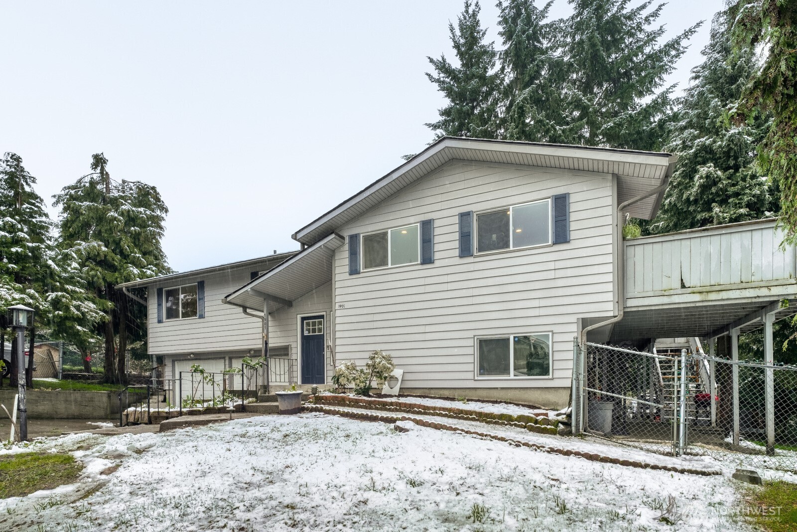 1901 Comet Court , Milton, WA 98354