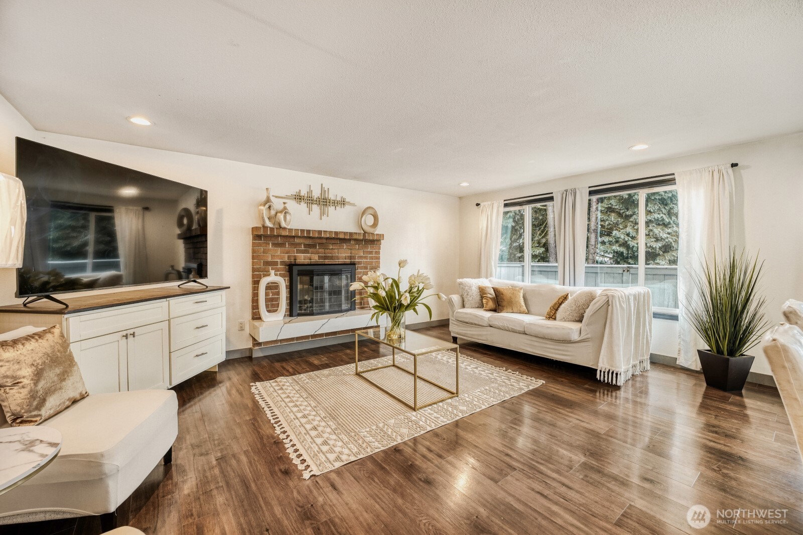 1901 Comet Court , Milton, WA 98354