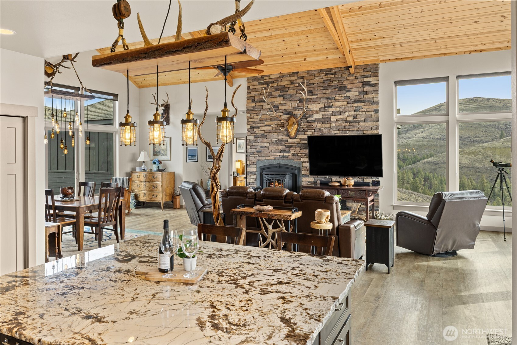 6083 Secret Canyon Road , Ellensburg, WA 98926