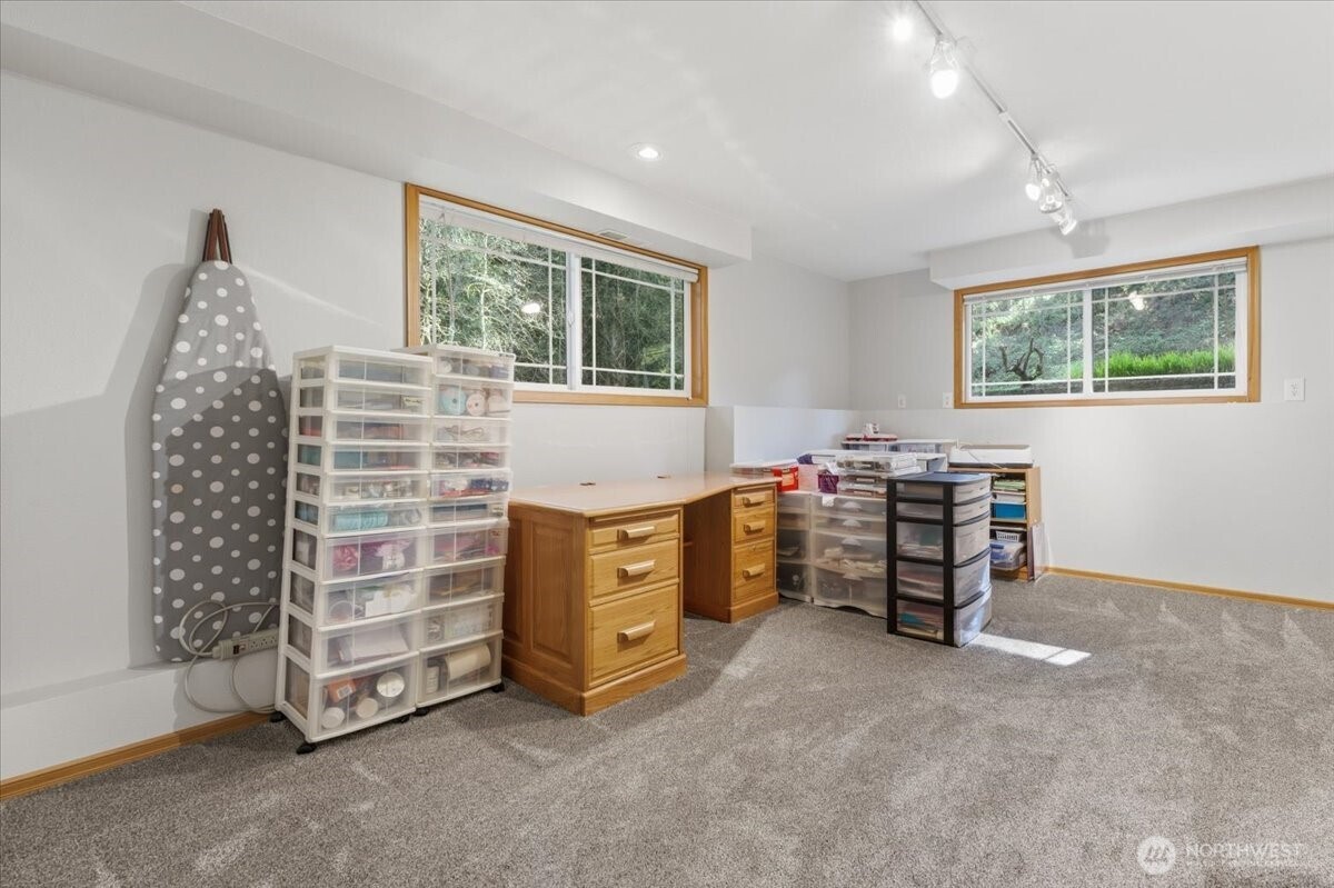 16611 NE 188th Avenue , Brush Prairie, WA 98606