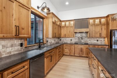 110 Bitterroot Lane , Ronald, WA 98940 - Photo 5