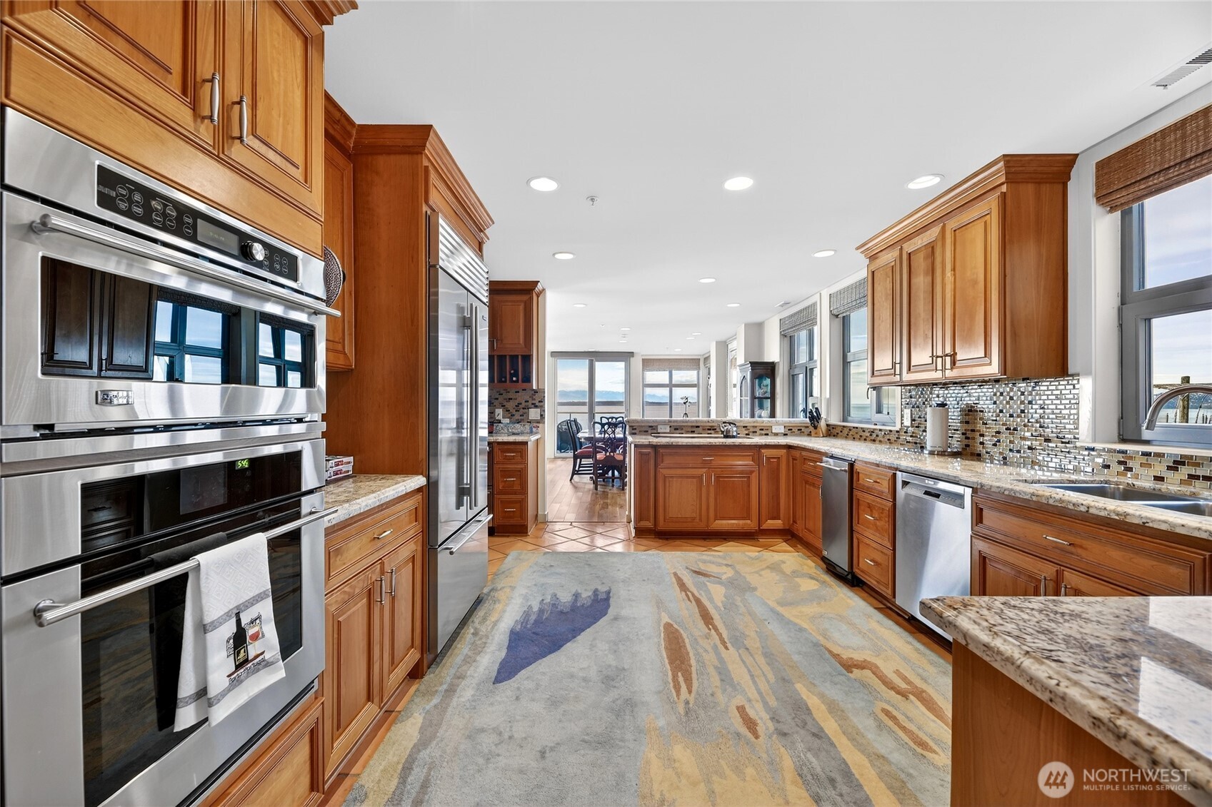 1374 Alki Avenue SW #400, Seattle, WA 98116