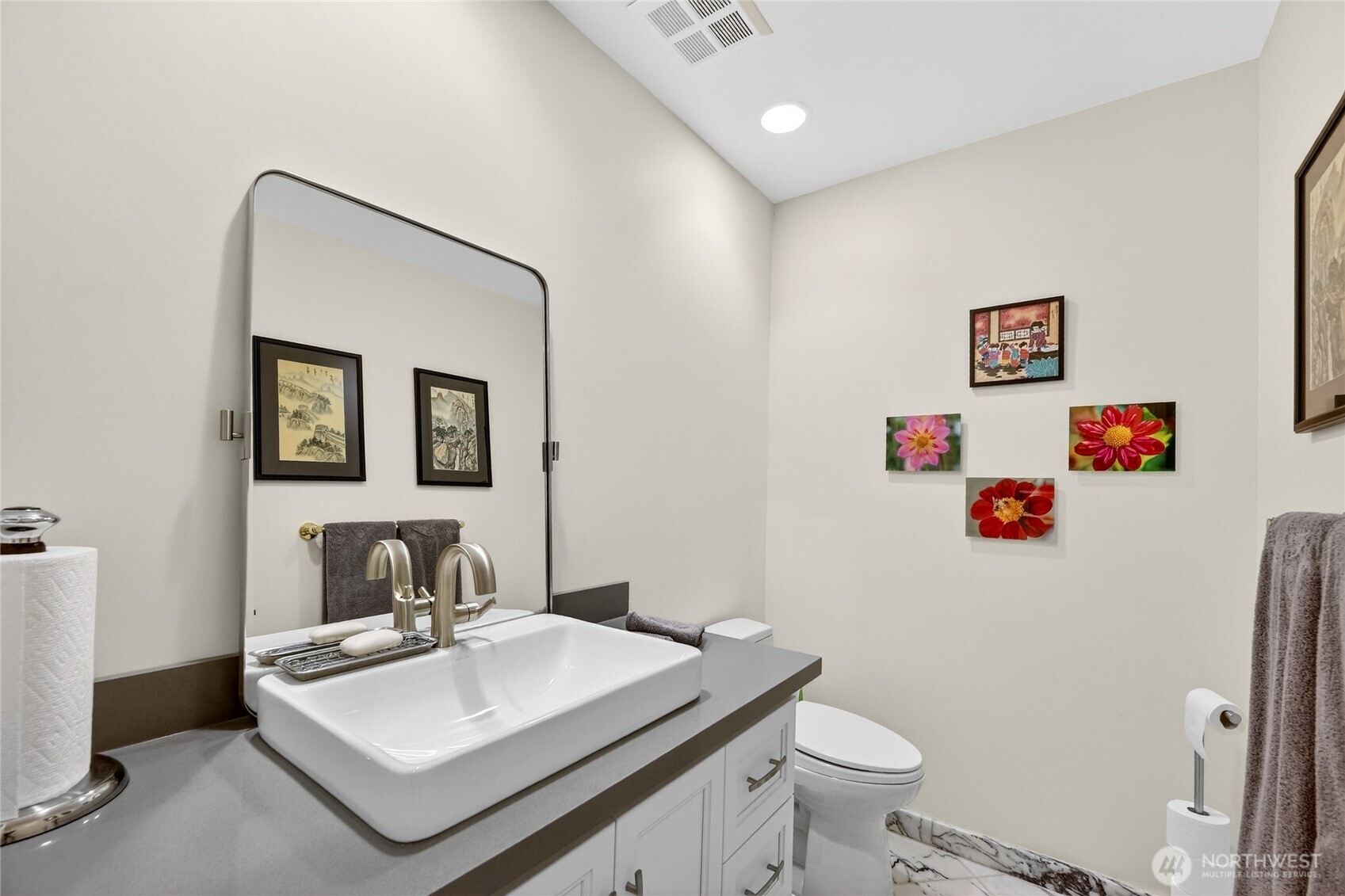 1374 Alki Avenue SW #400, Seattle, WA 98116