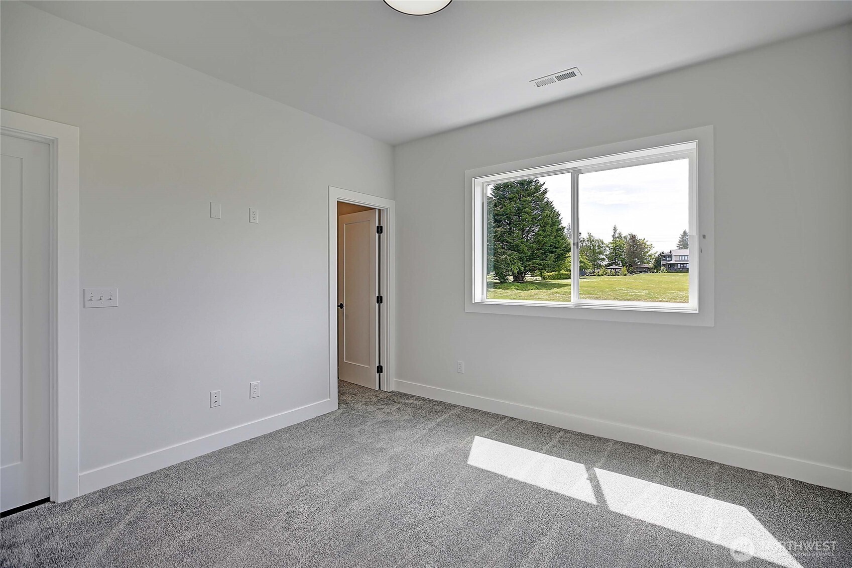 1458 Larkspur Lane , Camano Island, WA 98282