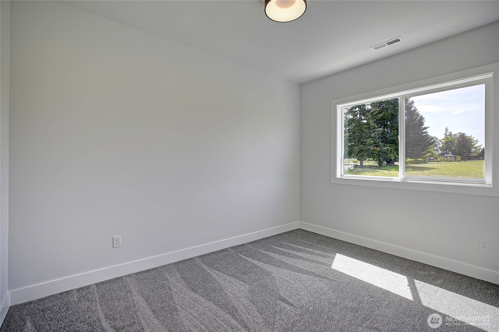 1458 Larkspur Lane , Camano Island, WA 98282