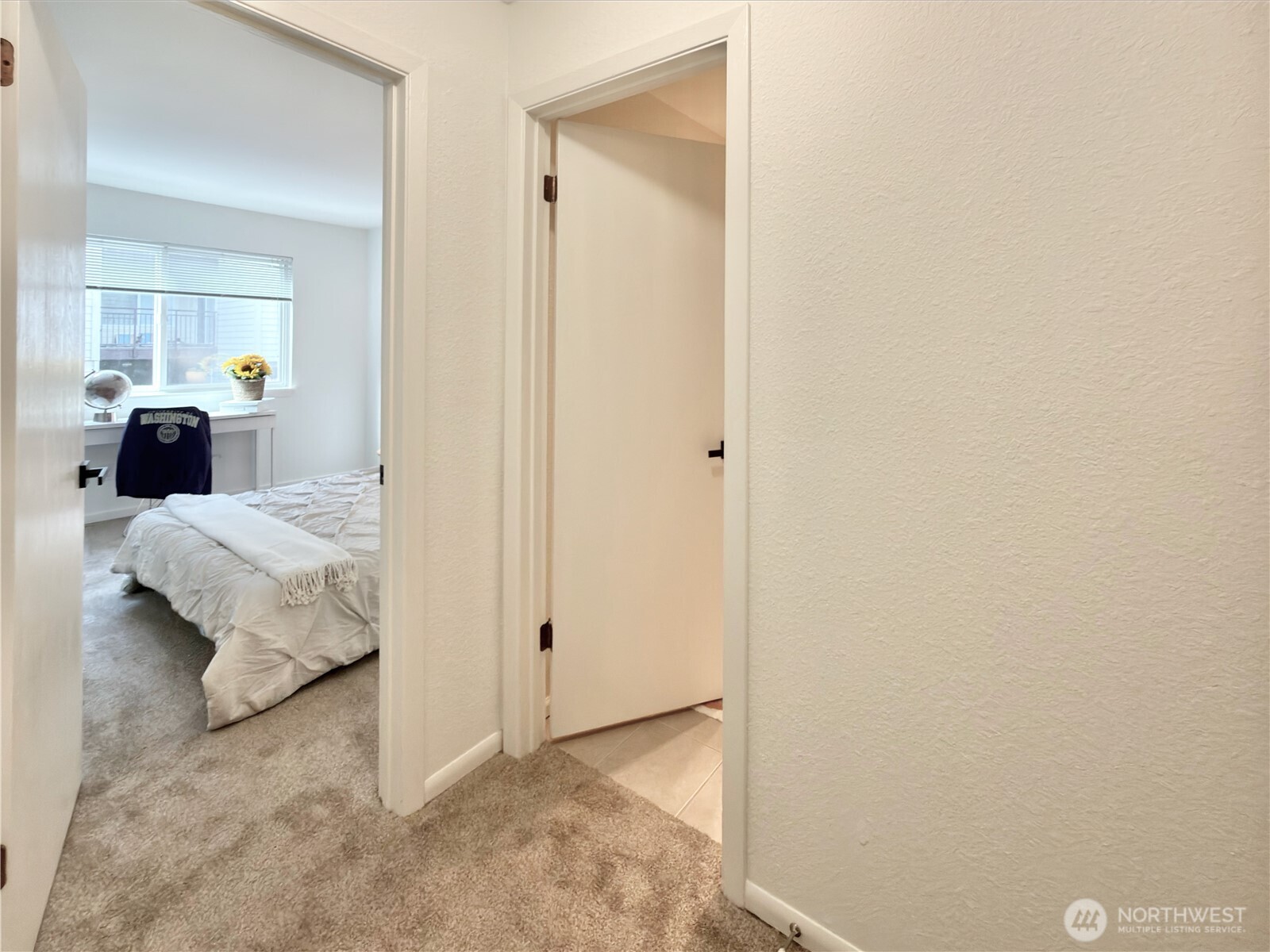 5834 NE 75th Street #B202, Seattle, WA 98115