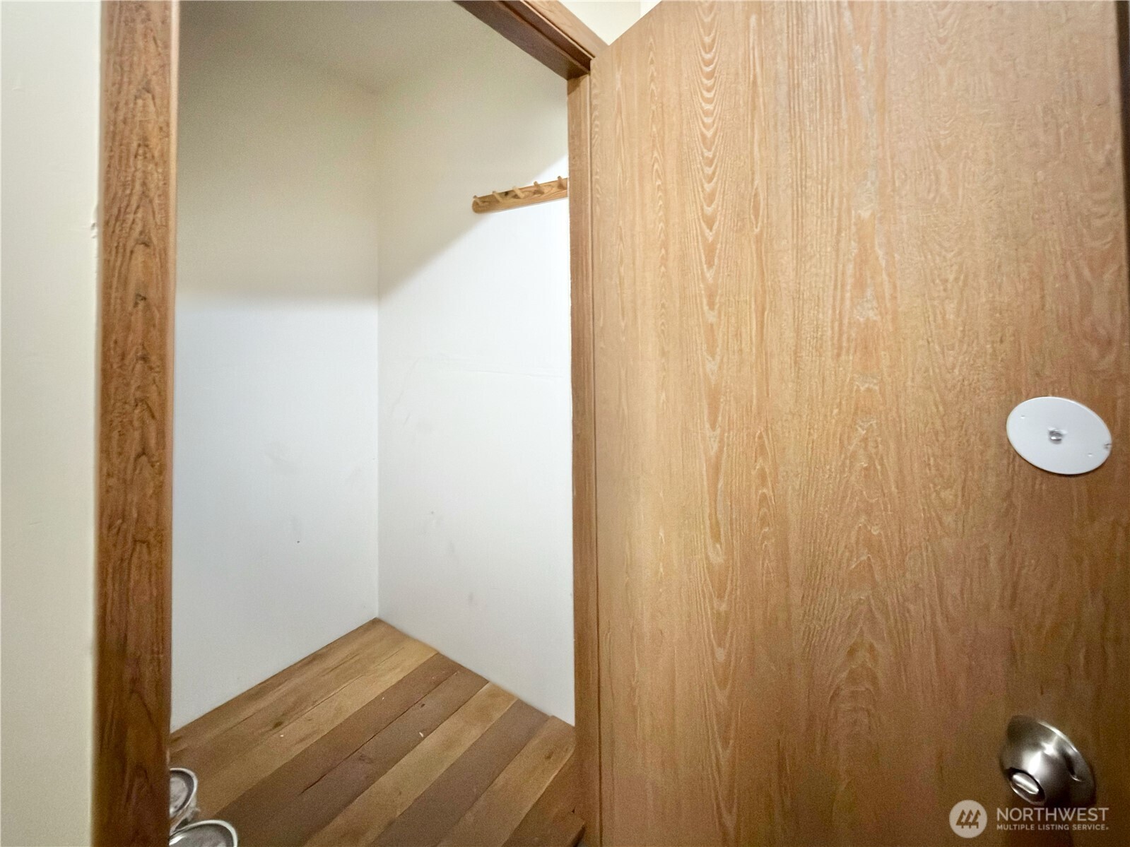 5834 NE 75th Street #B202, Seattle, WA 98115