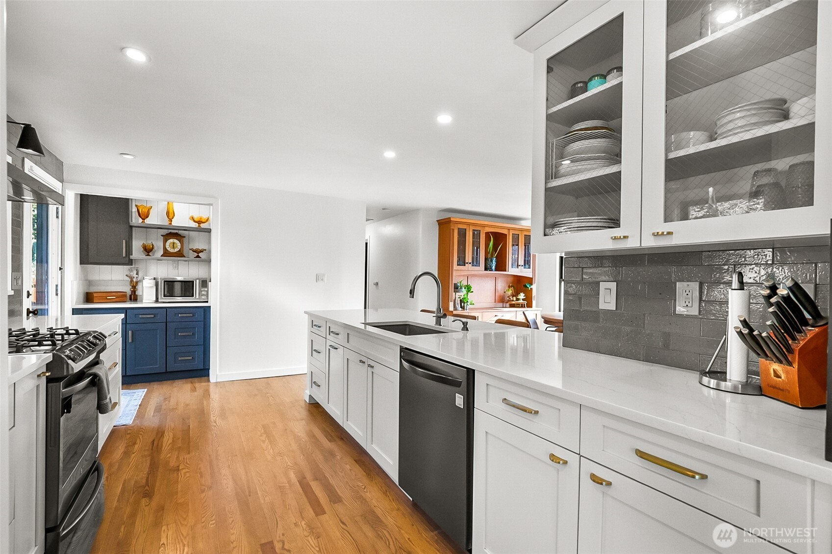 9619 224th Street SW, Edmonds, WA 98020