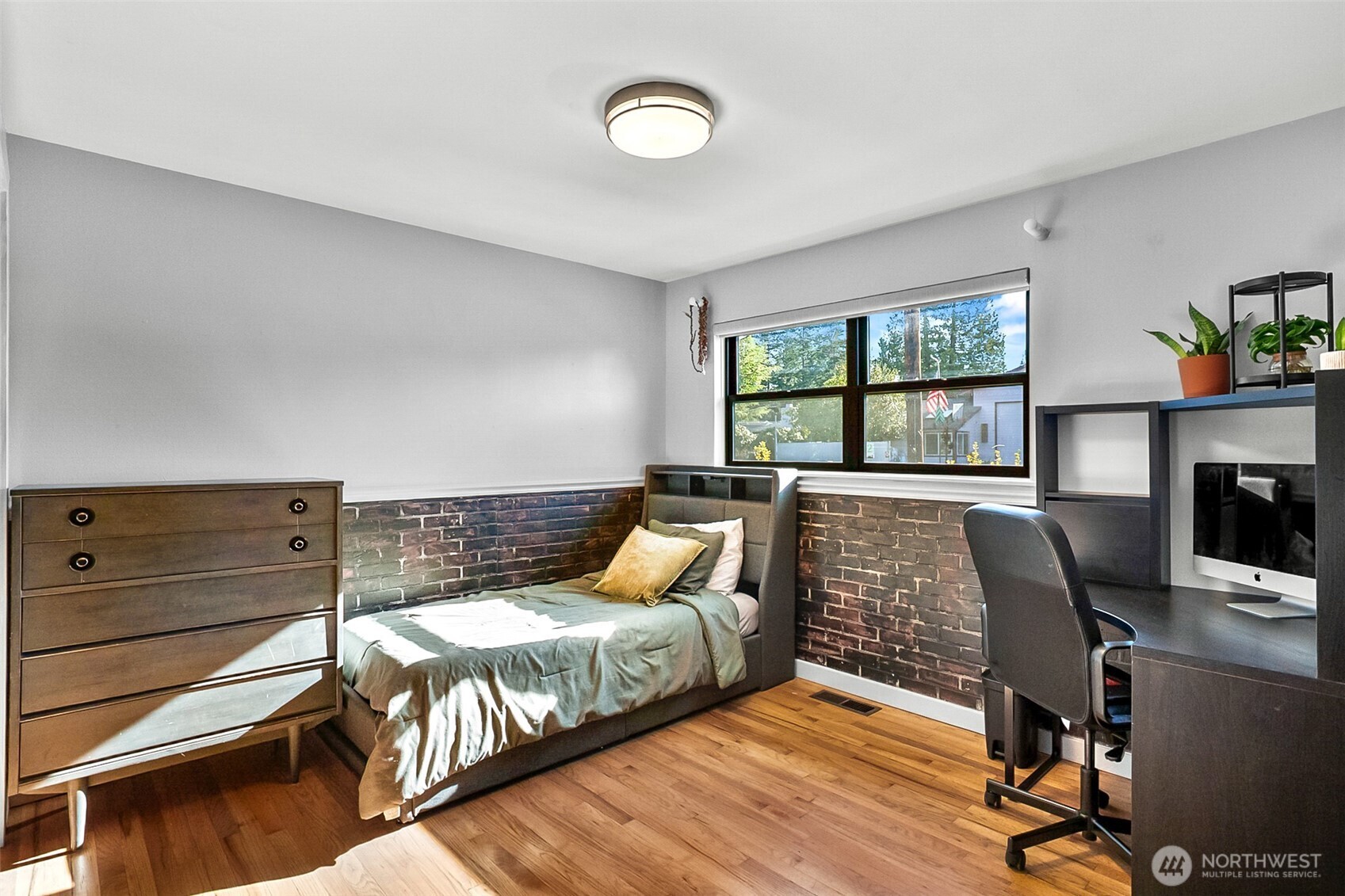 9619 224th Street SW, Edmonds, WA 98020