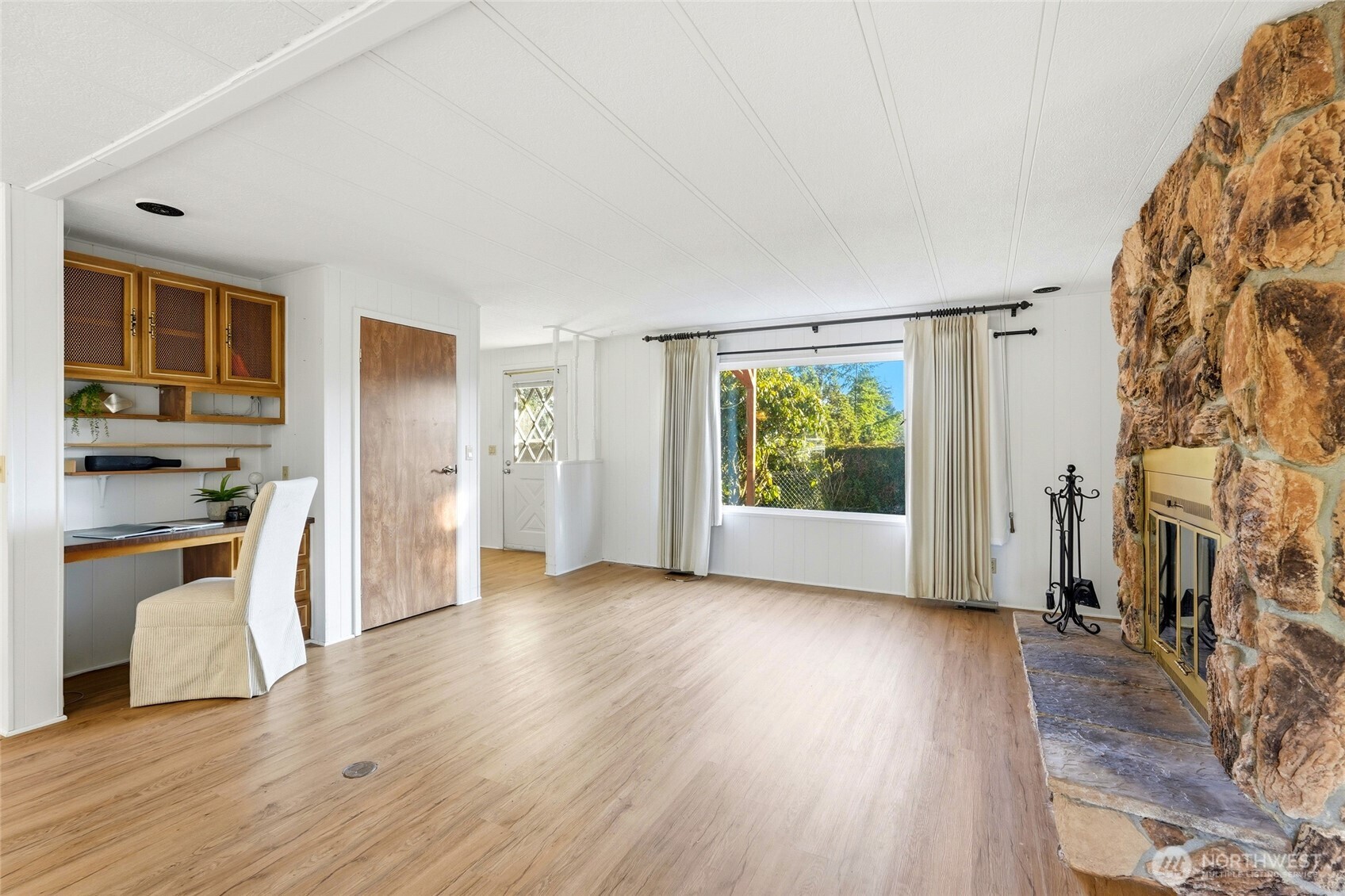 11813 NE 172nd Street , Bothell, WA 98011-5428