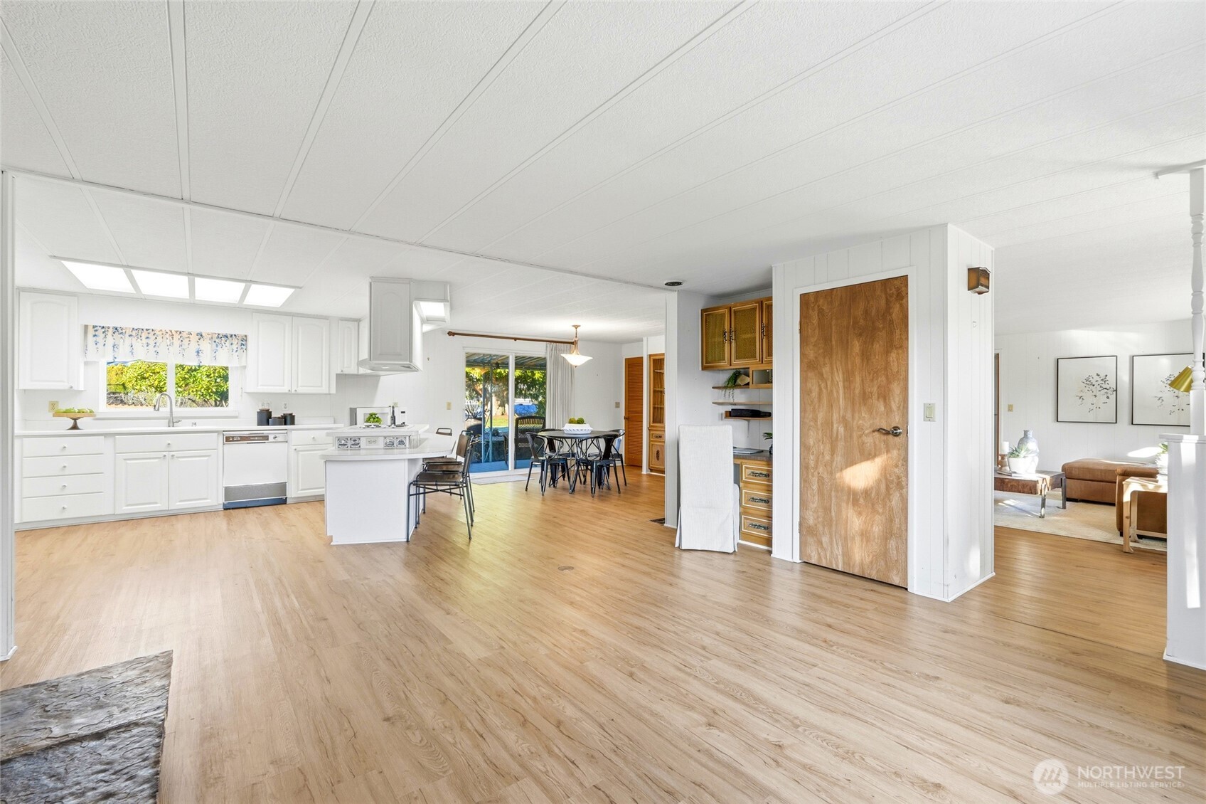 11813 NE 172nd Street , Bothell, WA 98011-5428