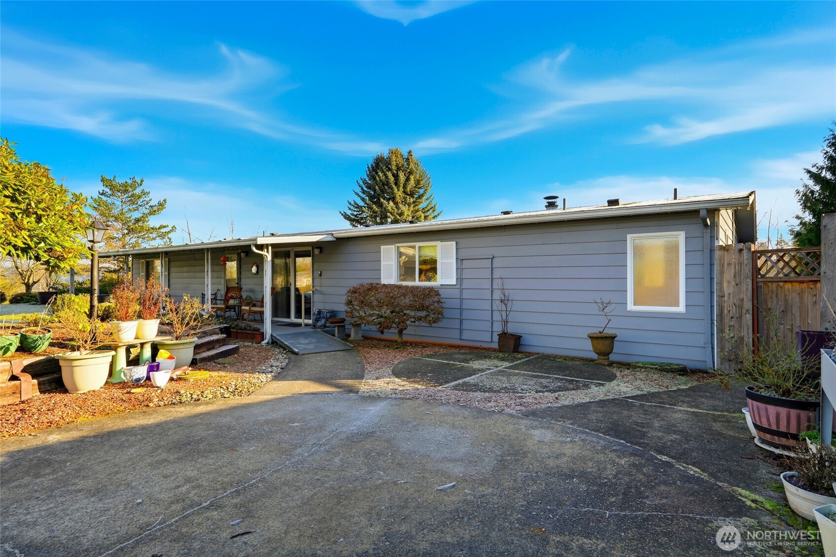 11813 NE 172nd Street , Bothell, WA 98011-5428