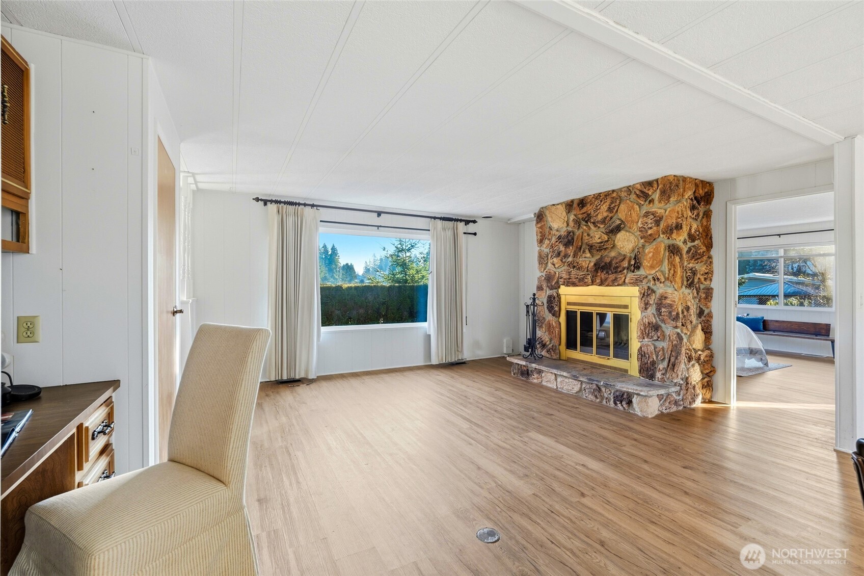 11813 NE 172nd Street , Bothell, WA 98011-5428