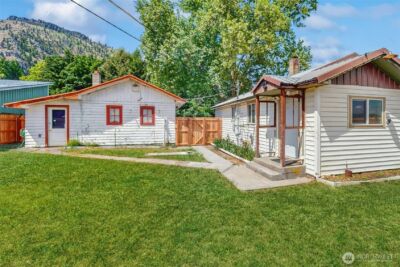 320 S Central Street , Brewster, WA 98812