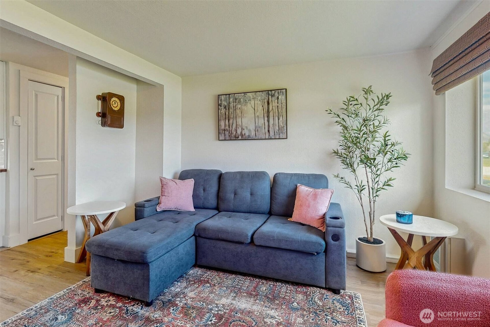 320 S Central Street , Brewster, WA 98812