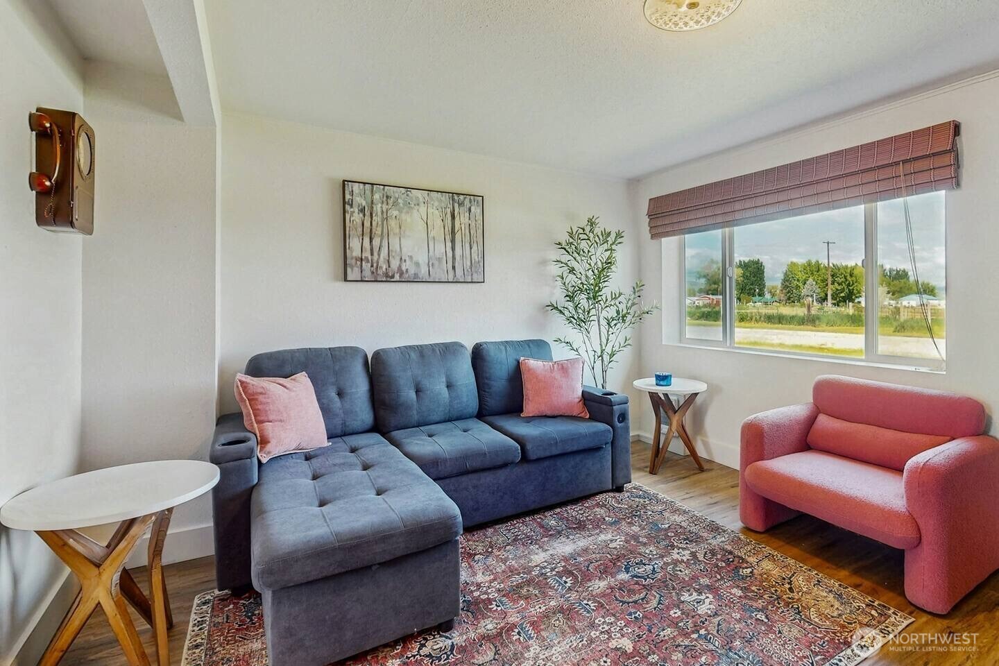 320 S Central Street , Brewster, WA 98812