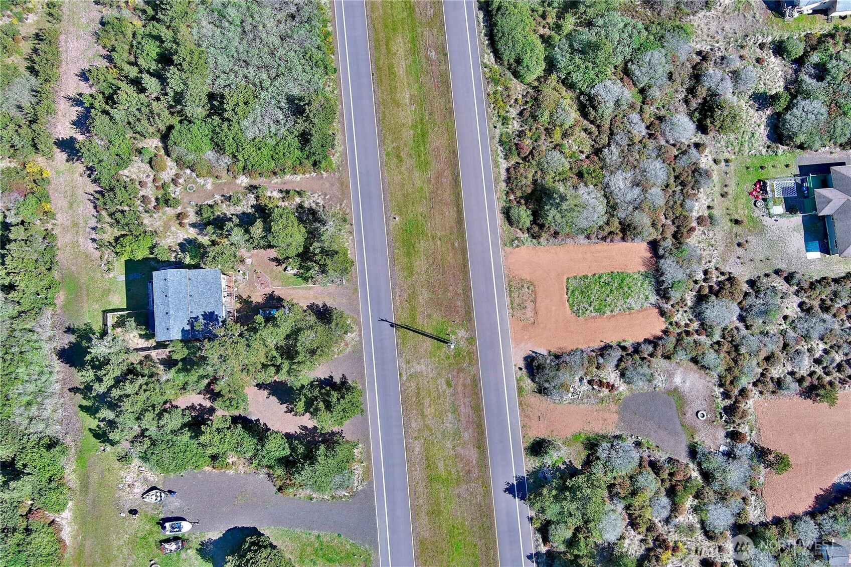 1339 E Ocean Shores Boulevard SW, Ocean Shores, WA 98569