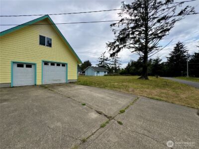 111 Vela Street SW, Ocean Shores, WA 98569 - Photo 23