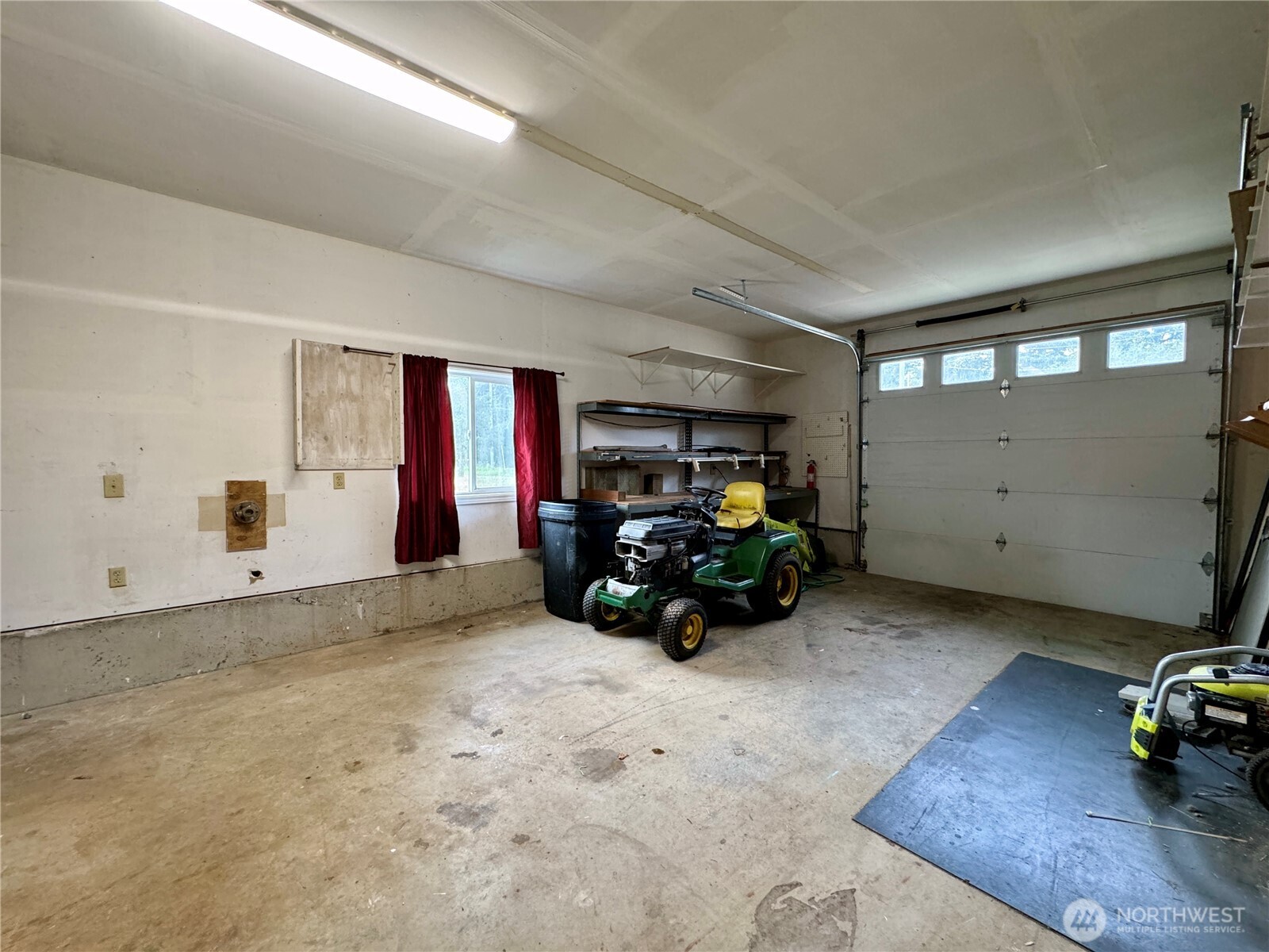 111 Vela Street SW, Ocean Shores, WA 98569