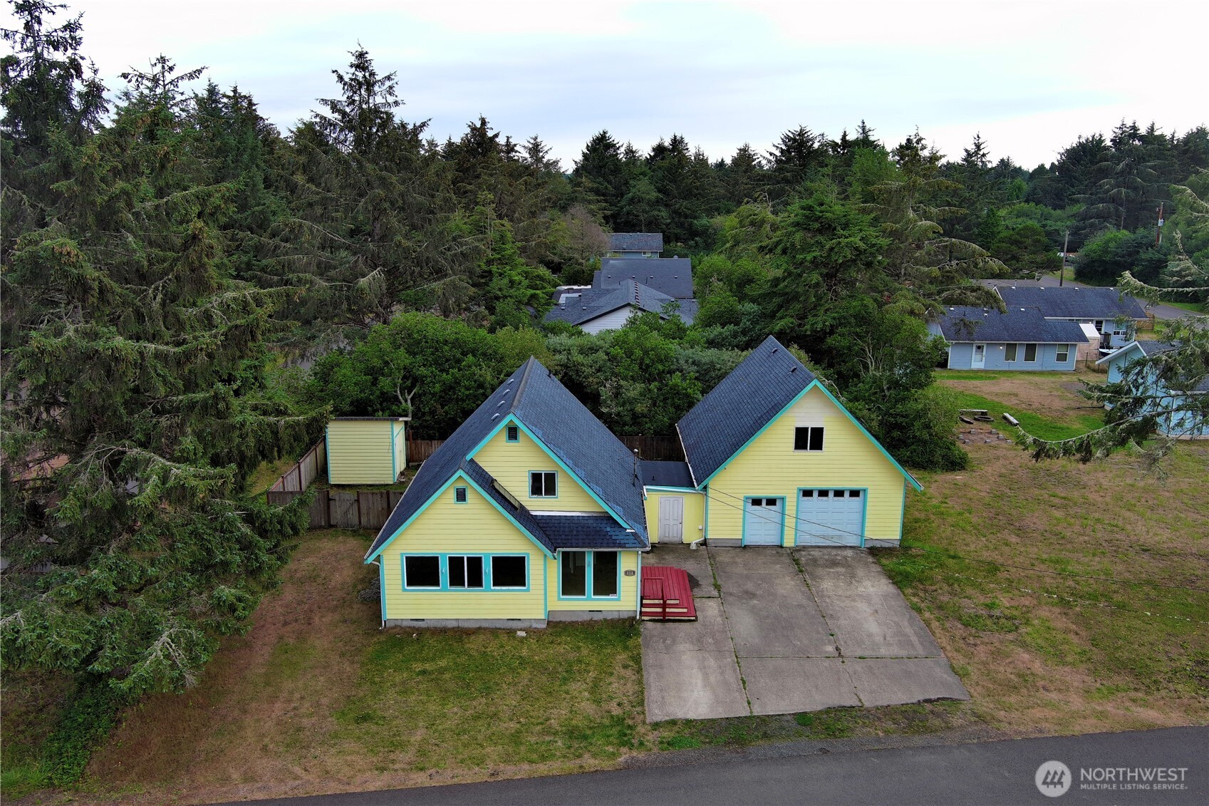 111 Vela Street SW, Ocean Shores, WA 98569