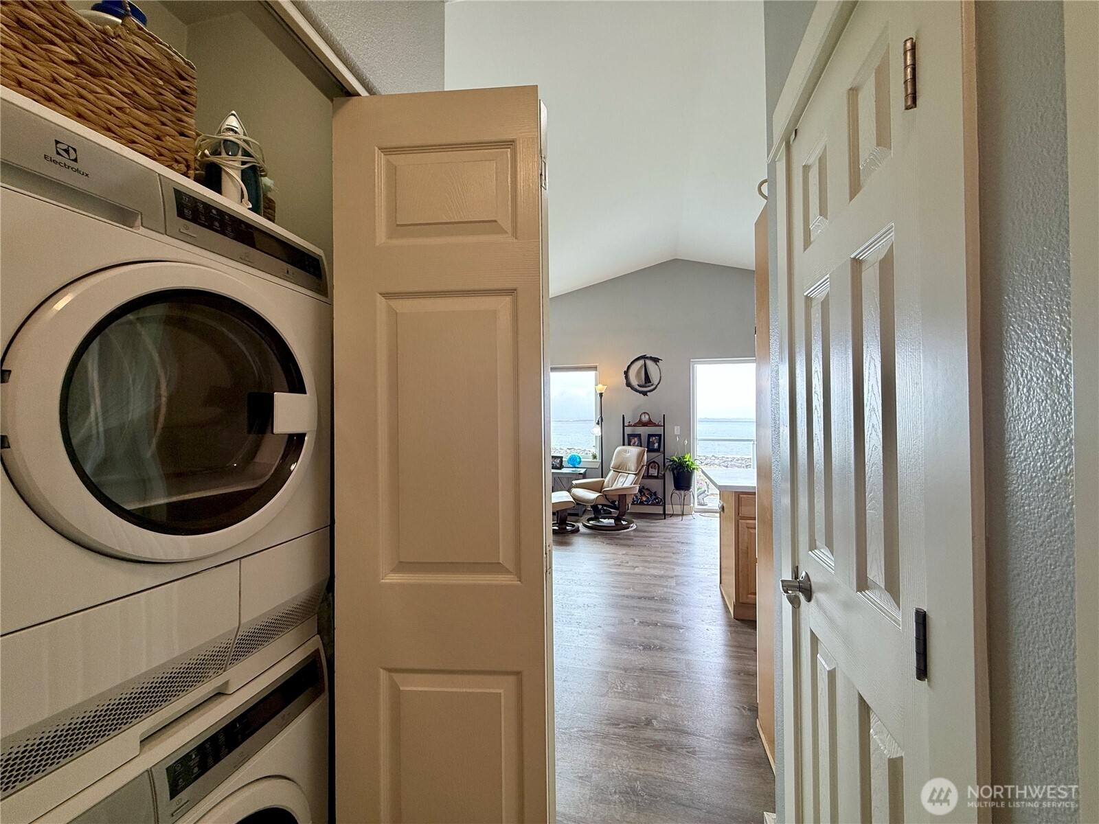 401 Westport View Street SW #502, Ocean Shores, WA 98569