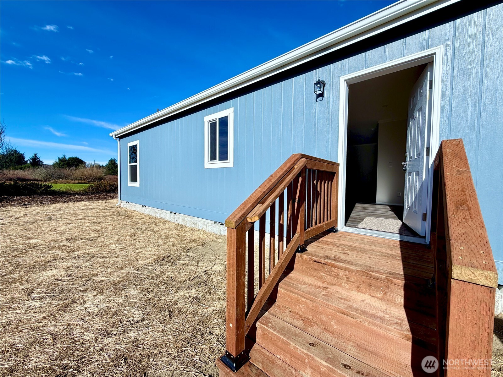 299 Octopus Avenue NE, Ocean Shores, WA 98569