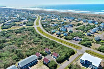 493 Ocean Spray Street SW #D, Ocean Shores, WA 98569 - Photo 38