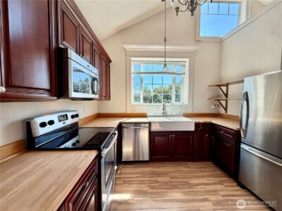 493 Ocean Spray Street SW #D, Ocean Shores, WA 98569 - Photo 4