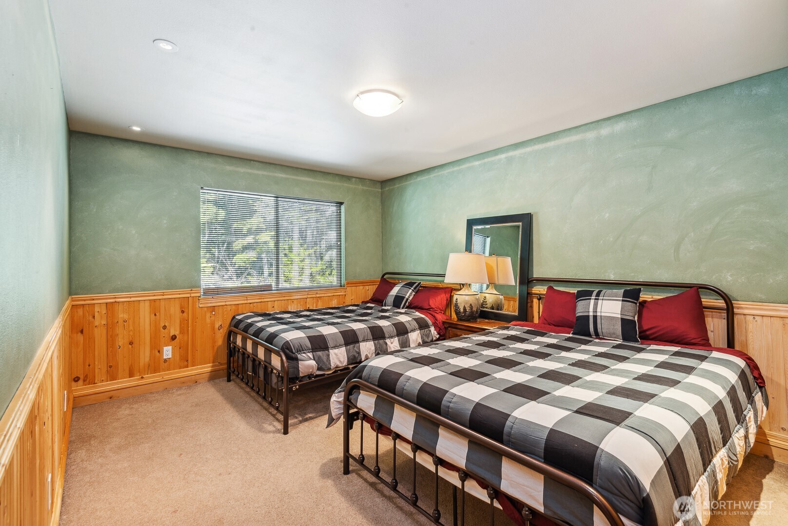 251 Kachess River Road , Easton, WA 98925