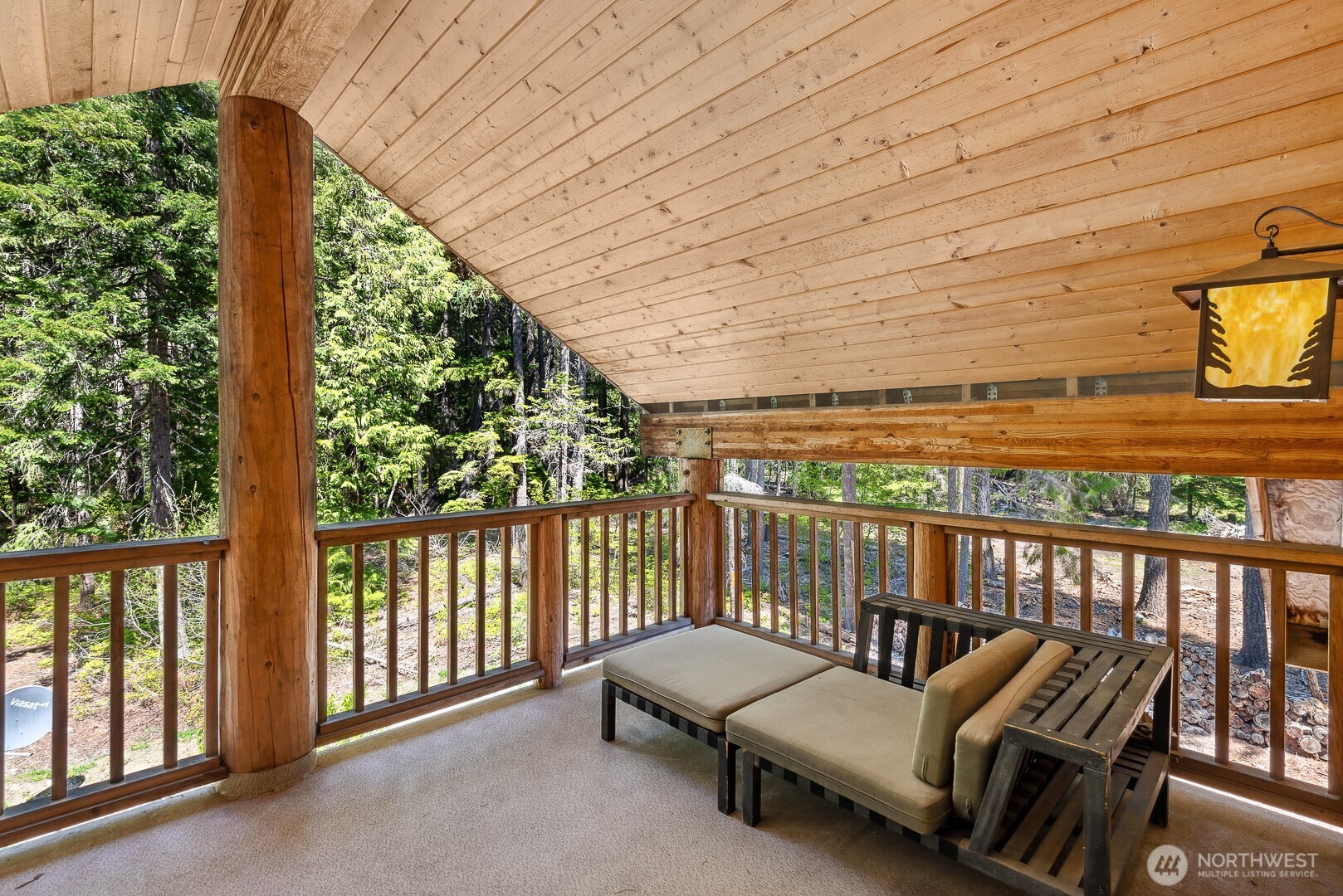 251 Kachess River Road , Easton, WA 98925