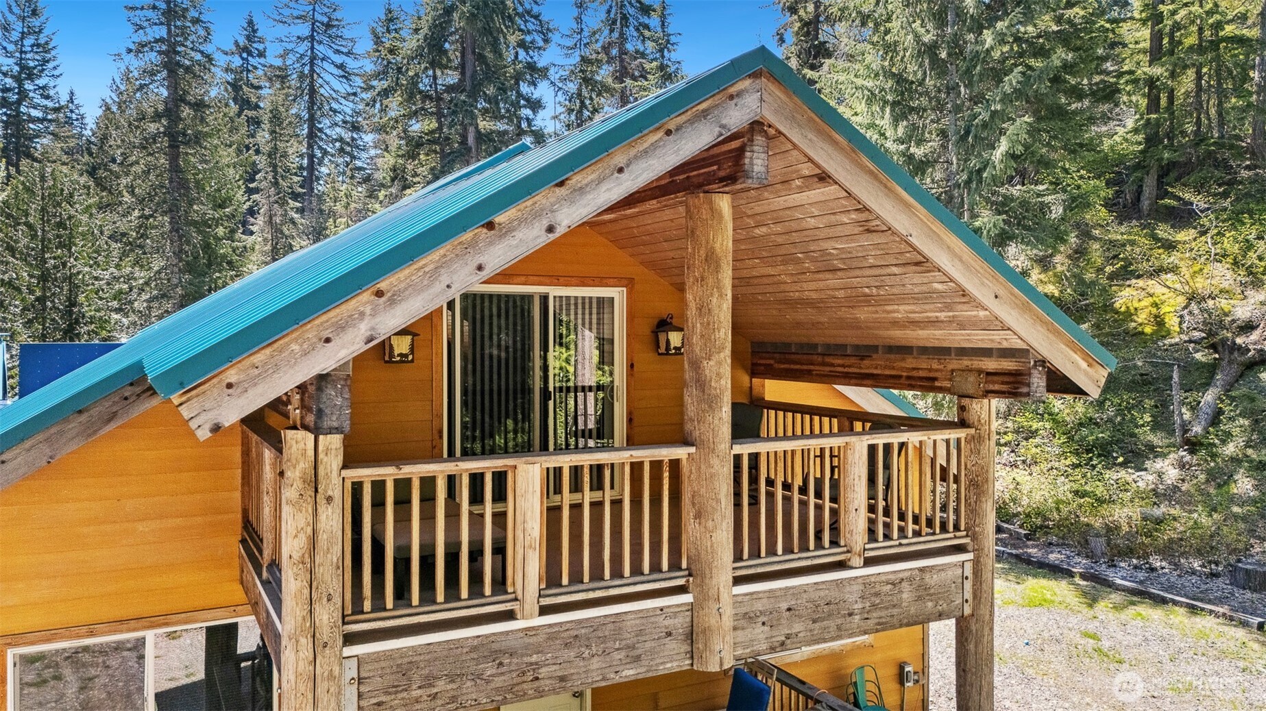 251 Kachess River Road , Easton, WA 98925