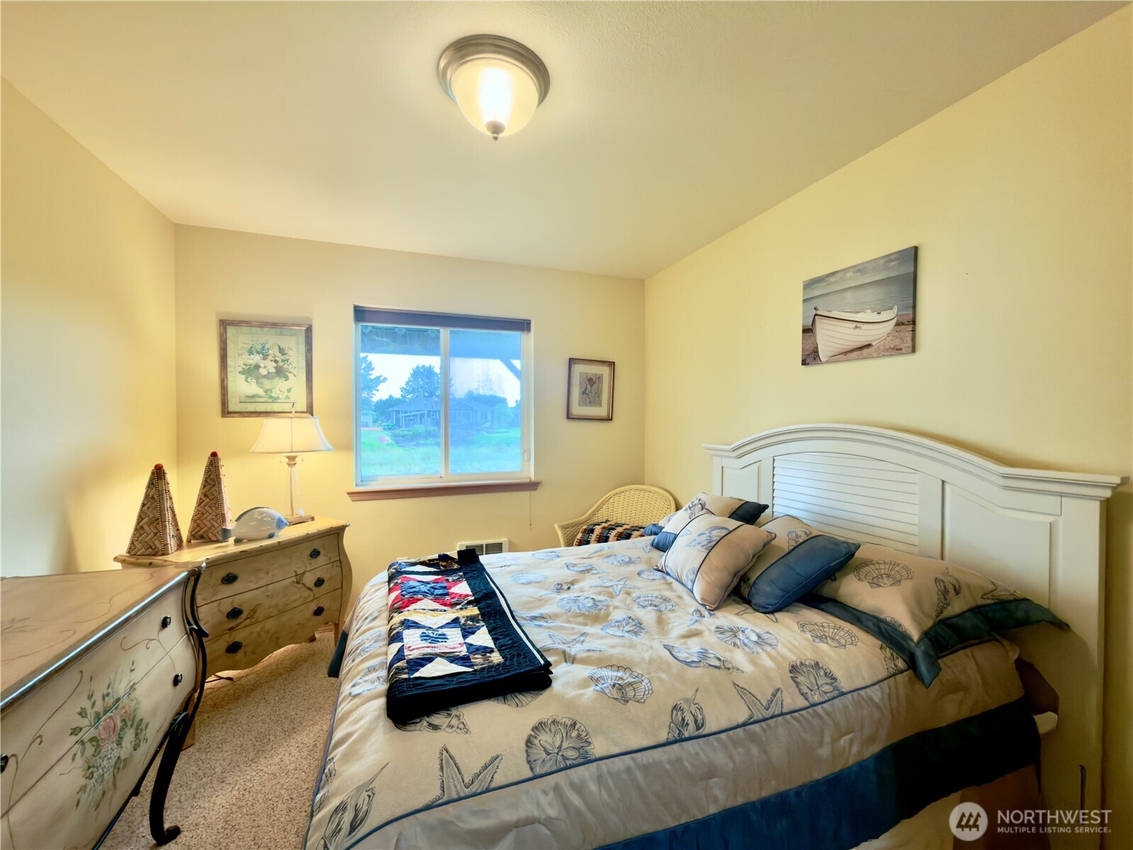 189 N Razor Clam Drive SW, Ocean Shores, WA 98569