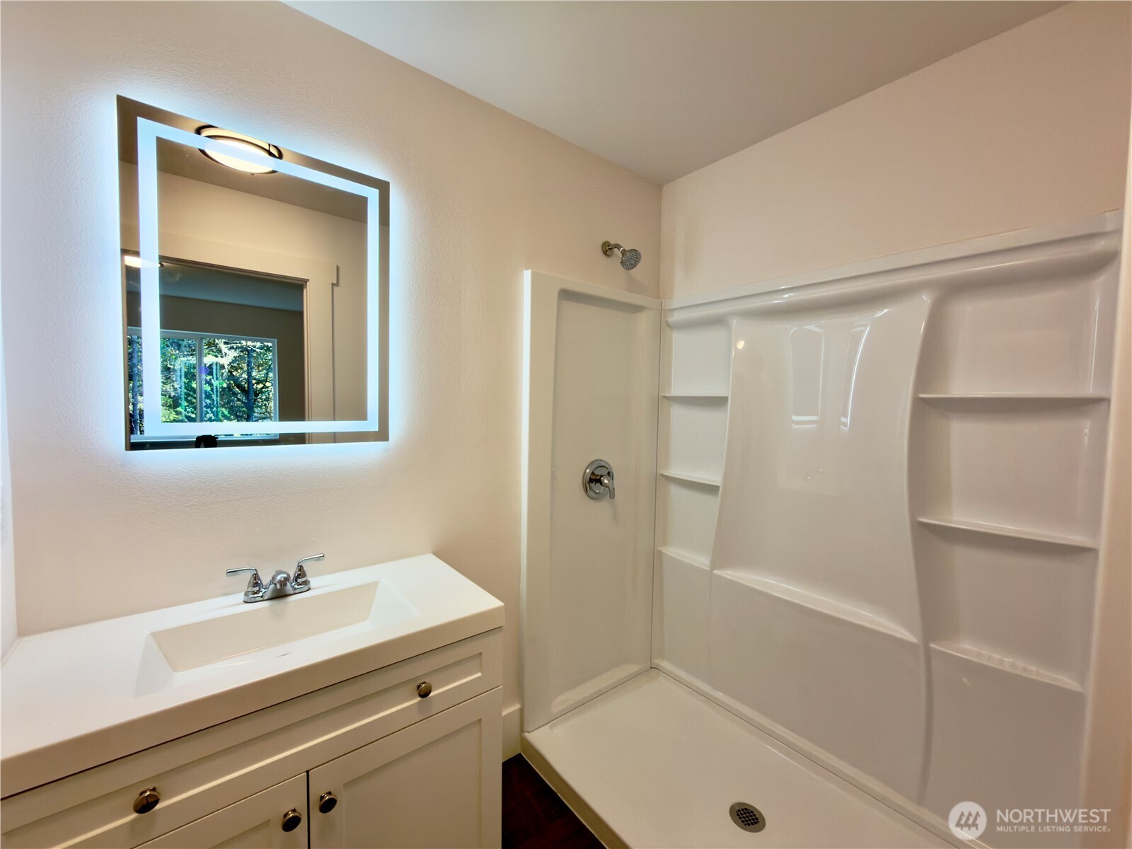 343 Duck Lake Drive SE, Ocean Shores, WA 98569