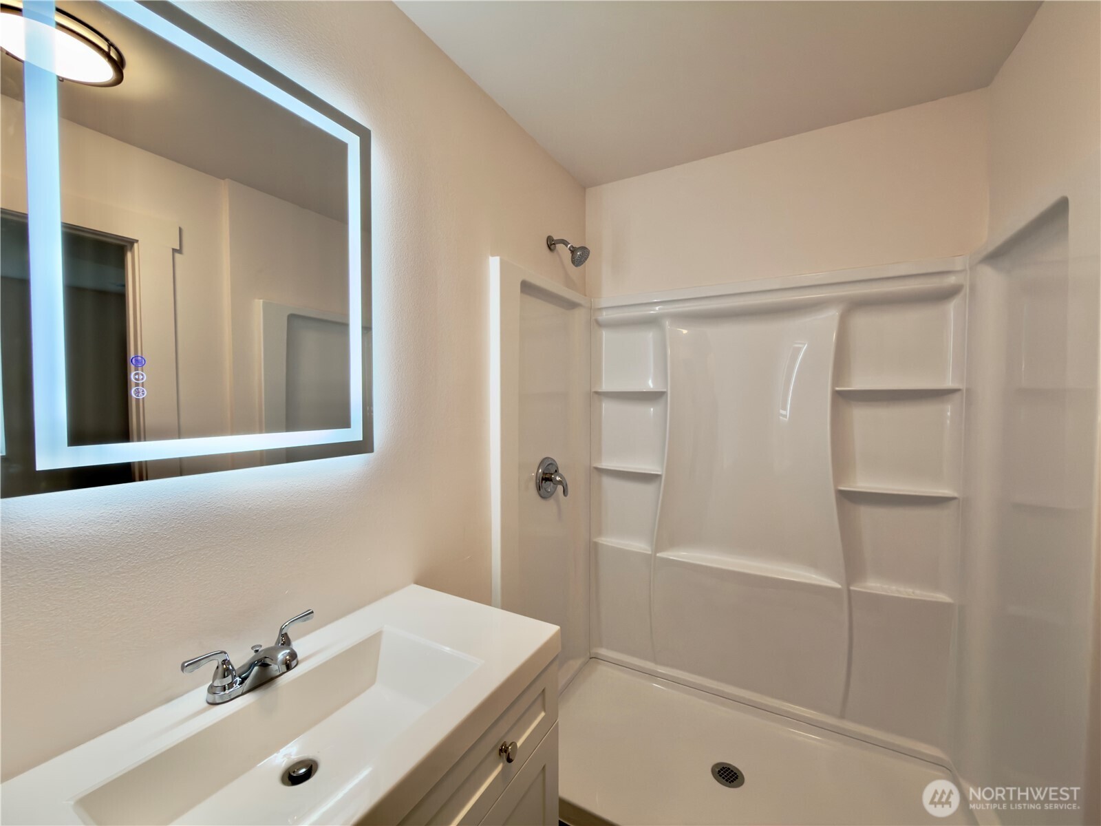 343 Duck Lake Drive SE, Ocean Shores, WA 98569