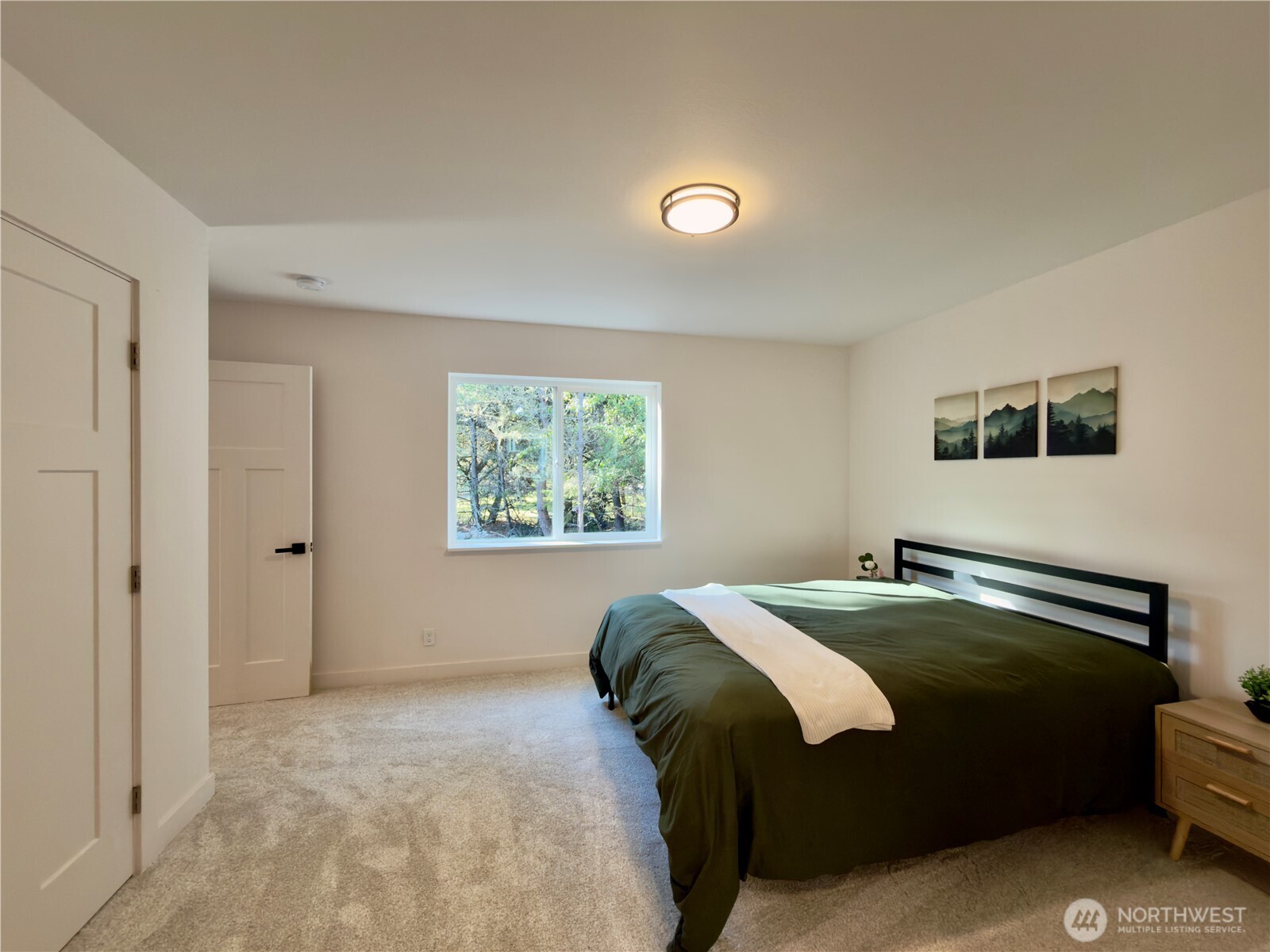 343 Duck Lake Drive SE, Ocean Shores, WA 98569