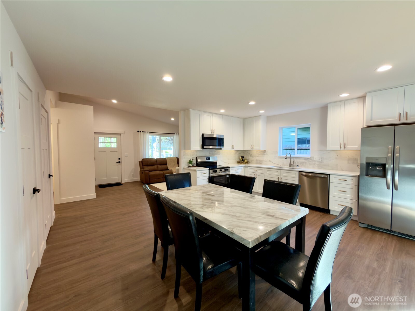 343 Duck Lake Drive SE, Ocean Shores, WA 98569