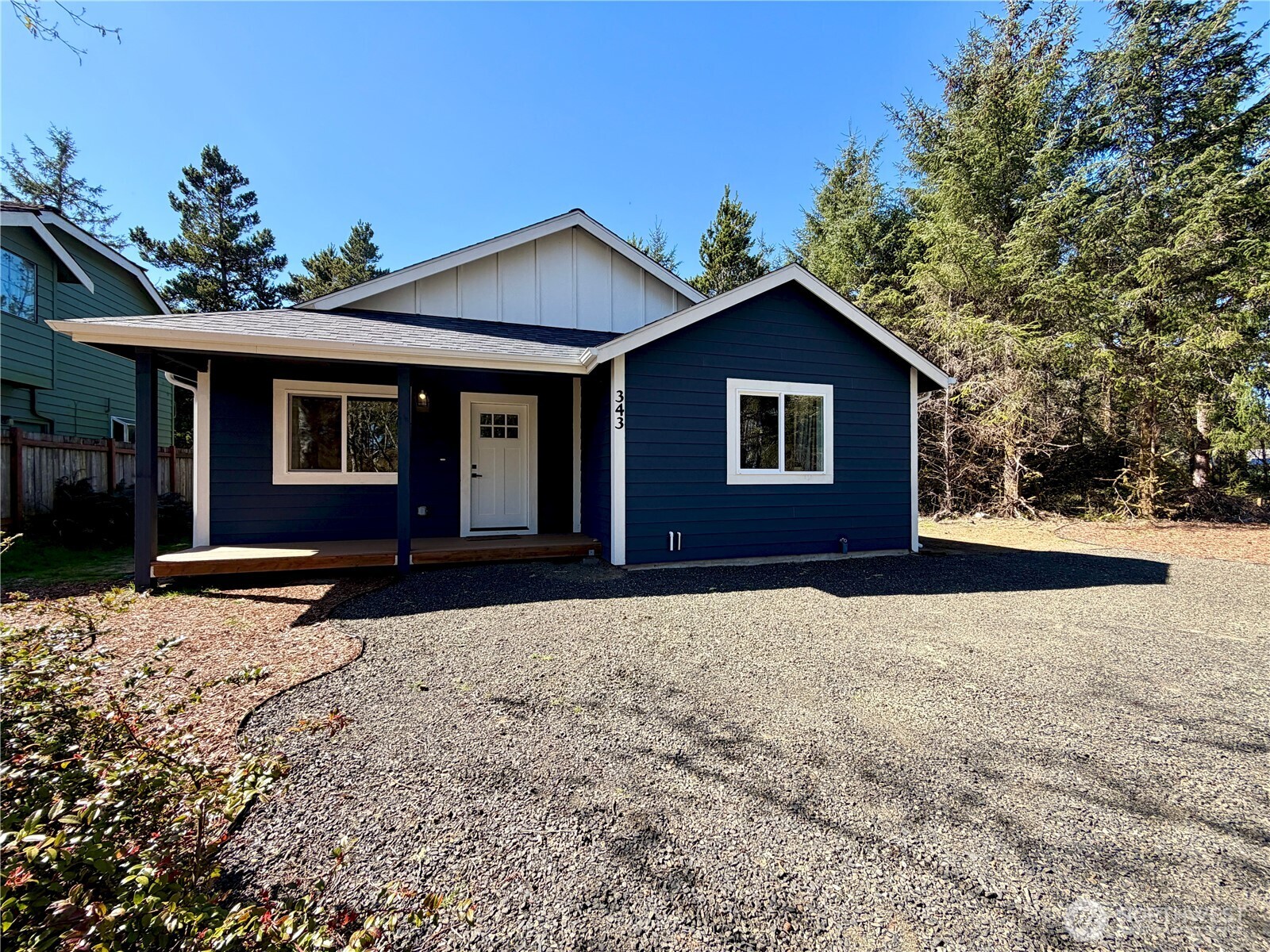 343 Duck Lake Drive SE, Ocean Shores, WA 98569