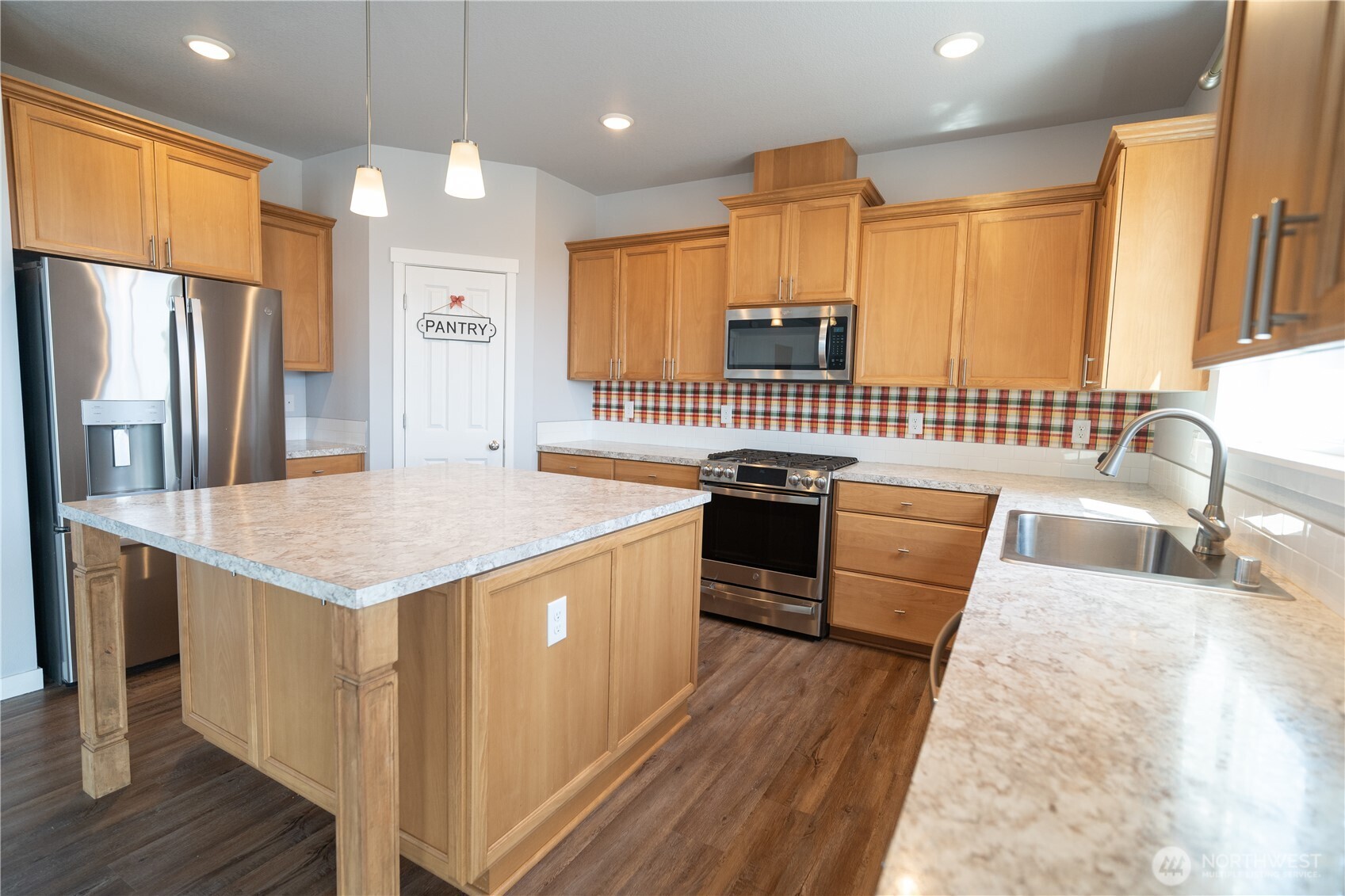 479 Sportsmen Street SW, Ocean Shores, WA 98569