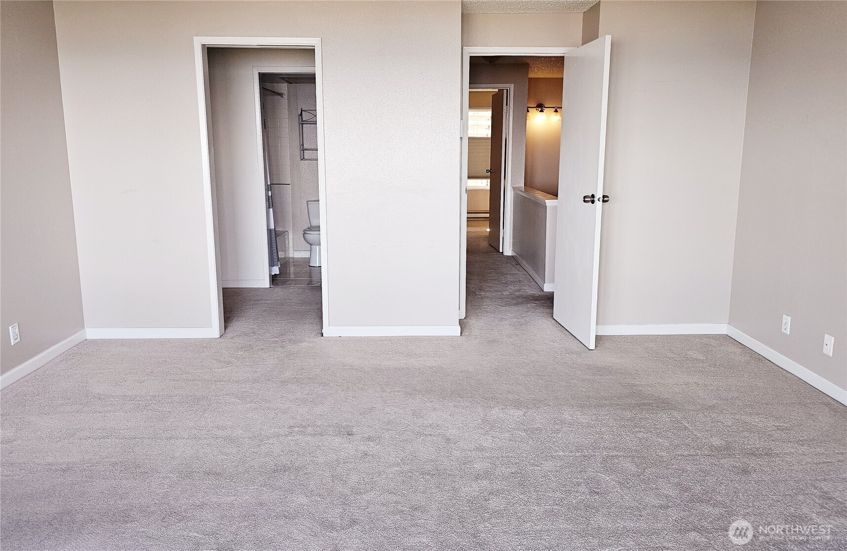 600 S State Street #101, Bellingham, WA 98225