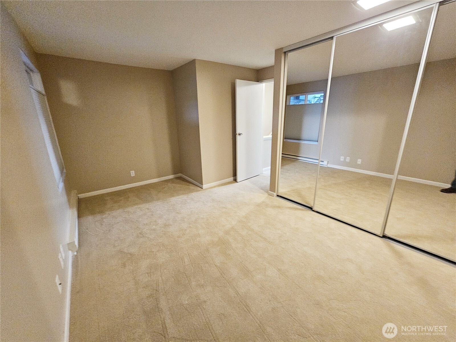 600 S State Street #101, Bellingham, WA 98225