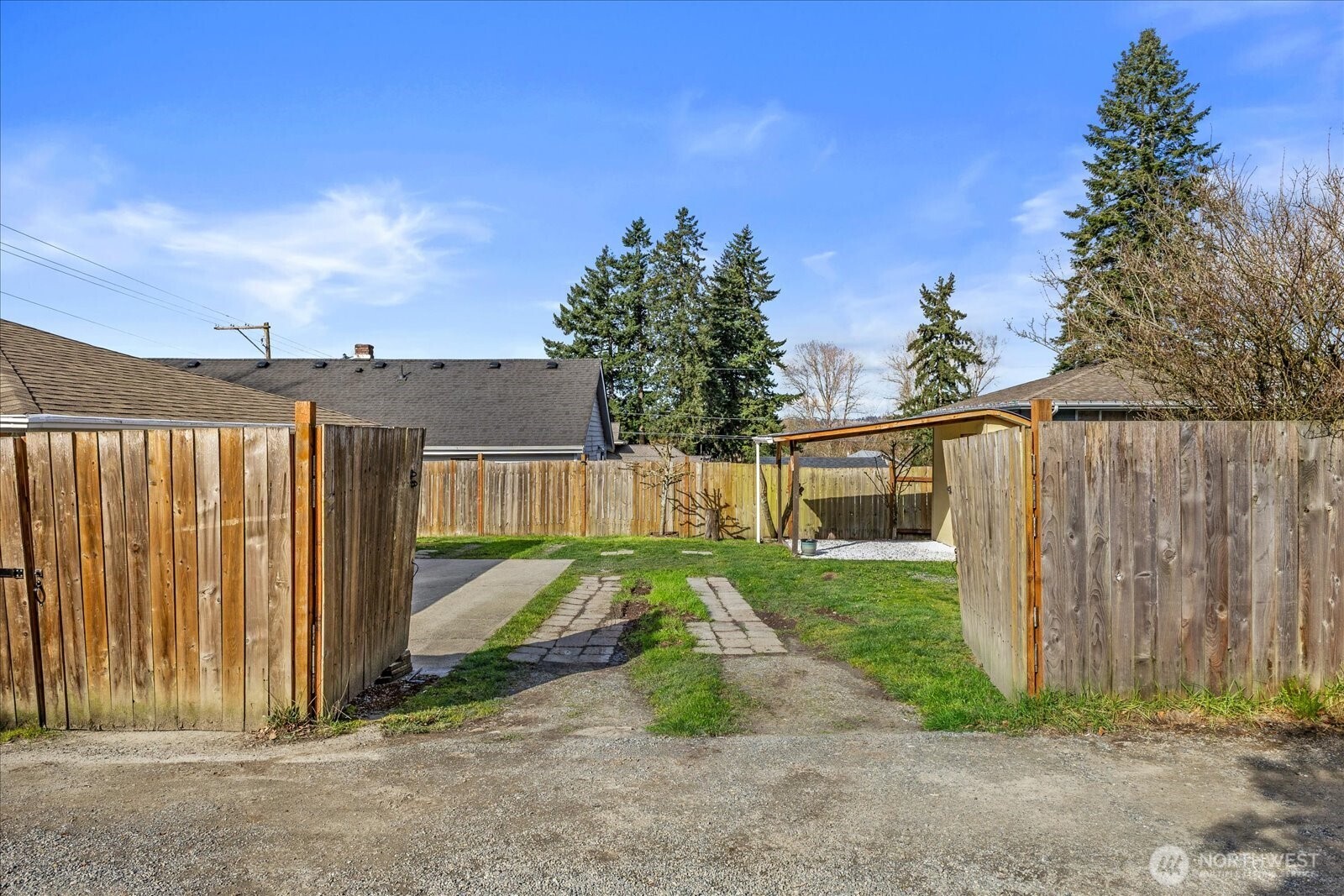 707 E James Street , Kent, WA 98031