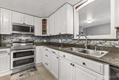 707 E James Street , Kent, WA 98031 - Photo 6
