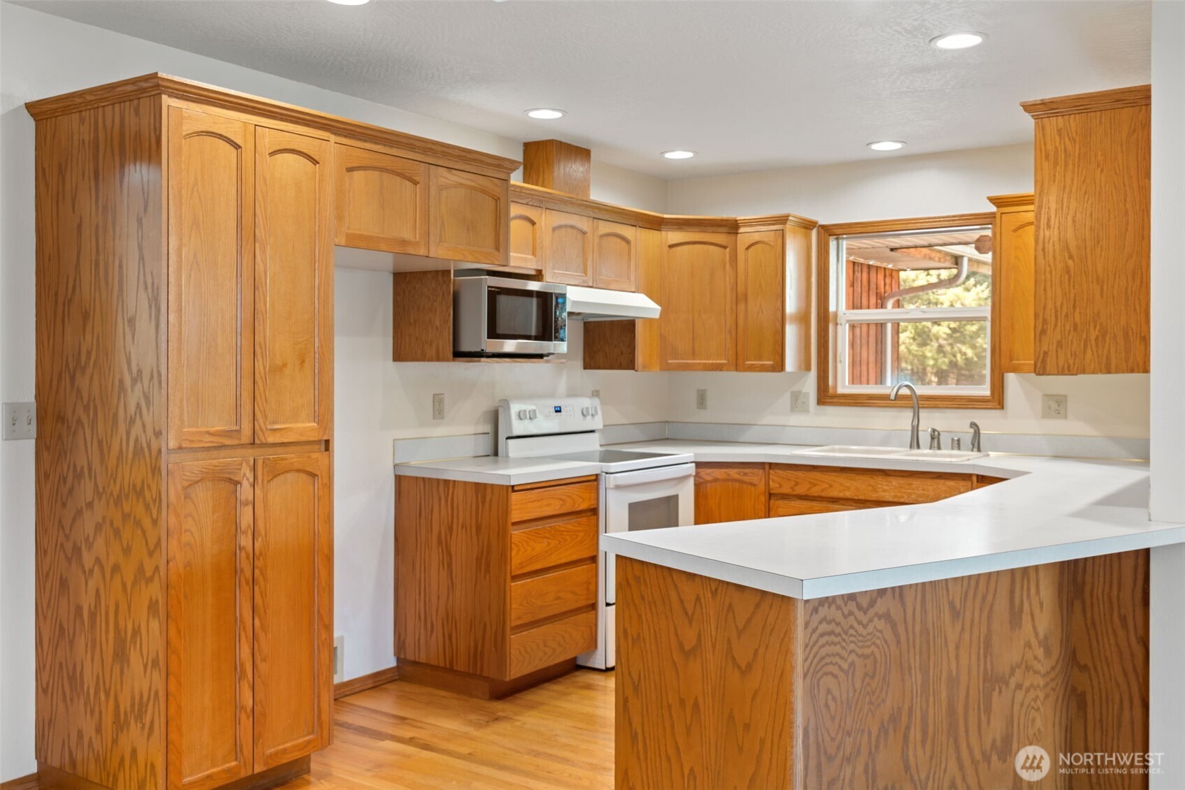 5008 Dodjatree Lane SE, Olympia, WA 98501