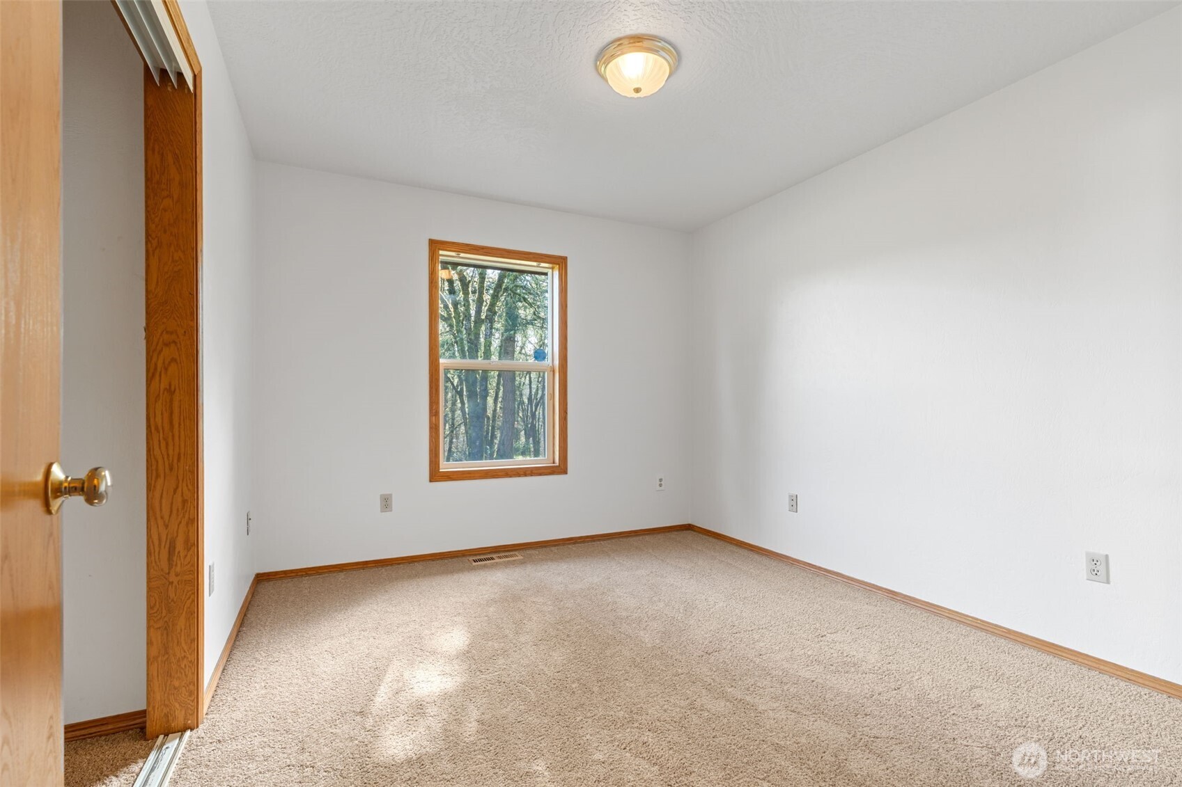 5008 Dodjatree Lane SE, Olympia, WA 98501